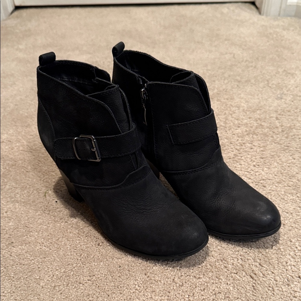 Women's Black Ankle Suede Boots